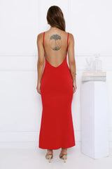 Type de modèle Robe longue rouge