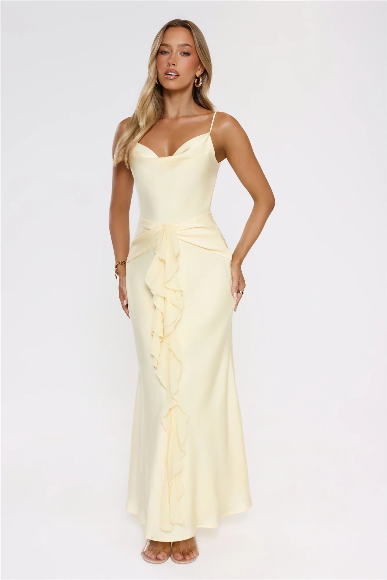 Robe longue en satin Smiling Sunrays jaune